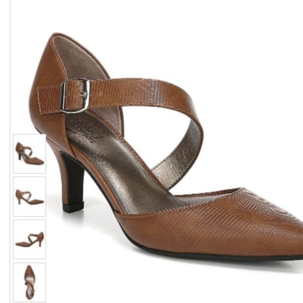 Life stride pointed heels NWOT brown
